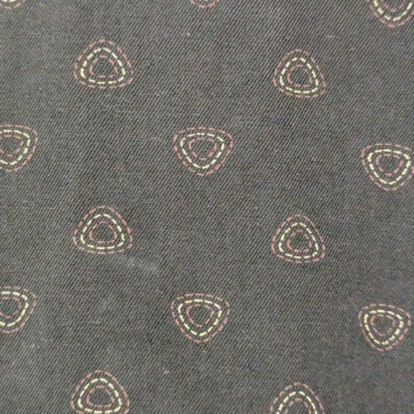 Toscano XL 100% silk button down shirt with short sleeves in black print - Picture 7 of 11